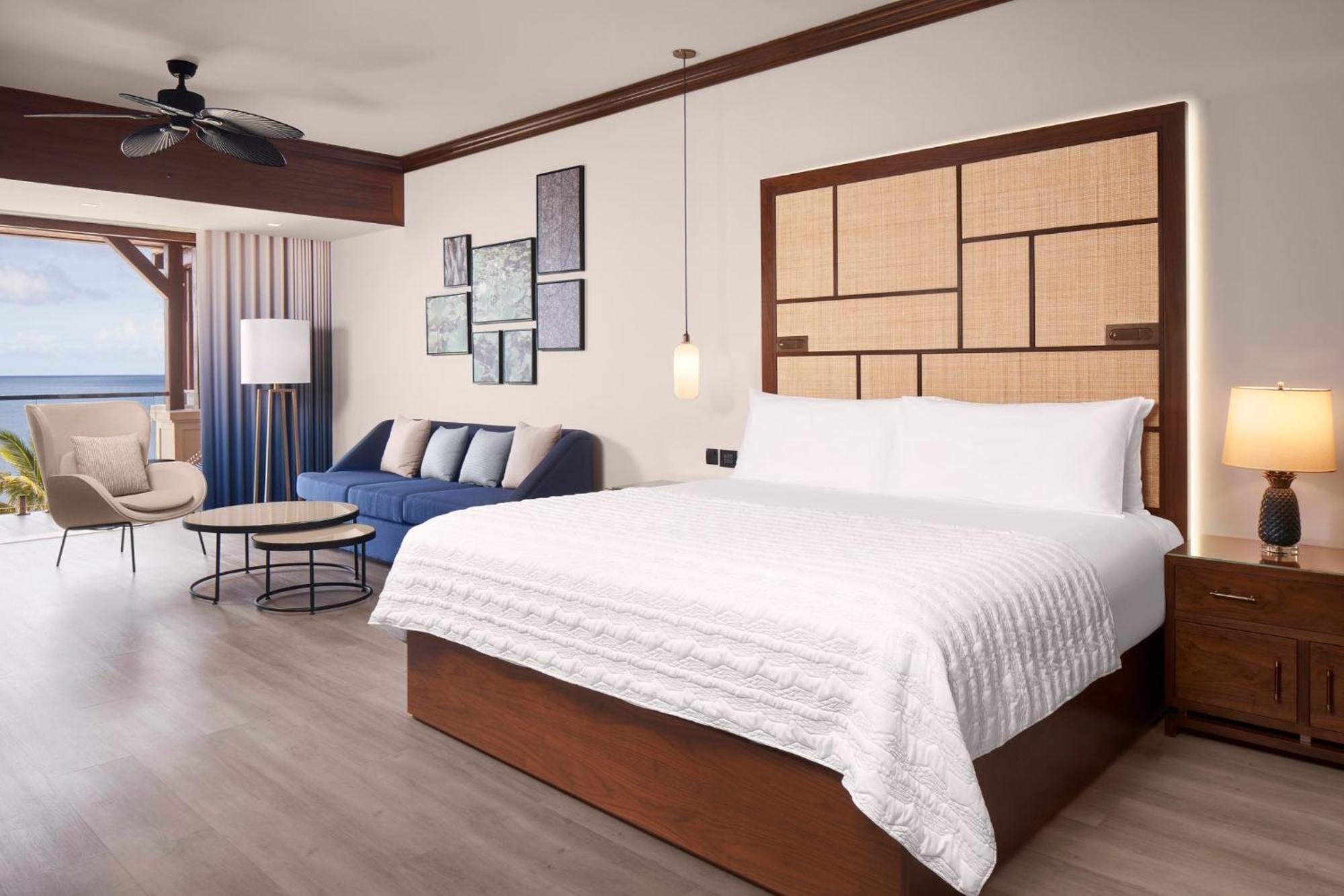 Le Meridien Ile Maurice Pointe aux Piments Eksteriør bilde A guest room at the Westin Nanuk Anchorage