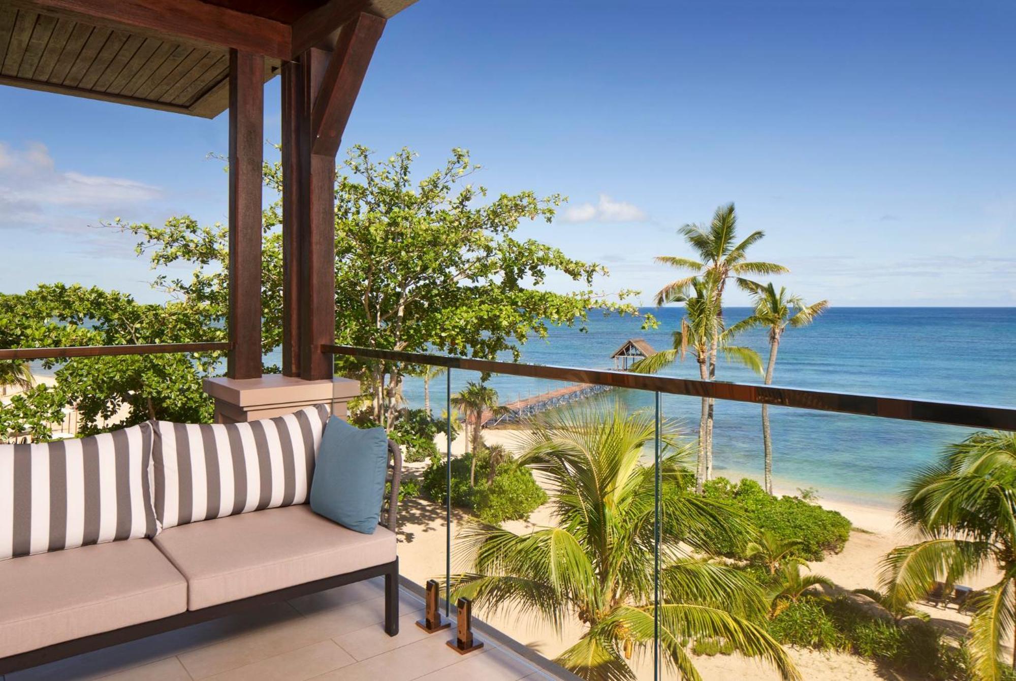 Le Meridien Ile Maurice Pointe aux Piments Eksteriør bilde View from a suite at the Westin Nanukoo Resort, Phuket, Thailand